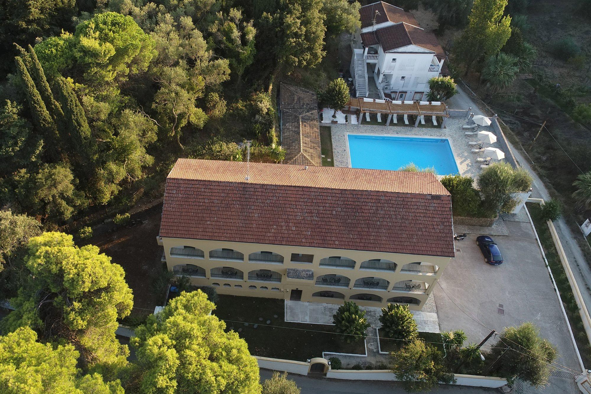 Villa Karmar Hotel Apartments Dassia  Bagian luar foto