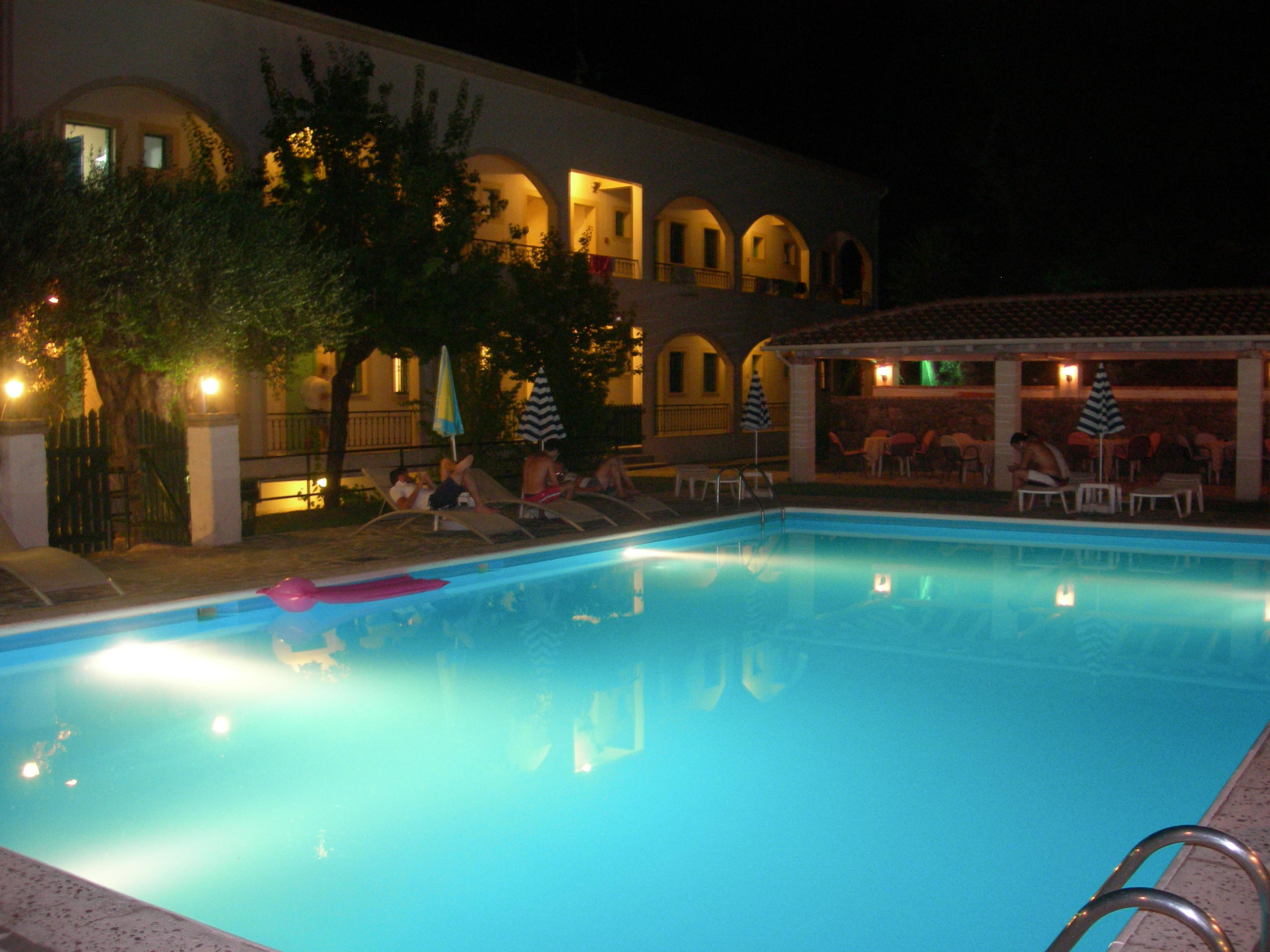 Villa Karmar Hotel Apartments Dassia  Bagian luar foto