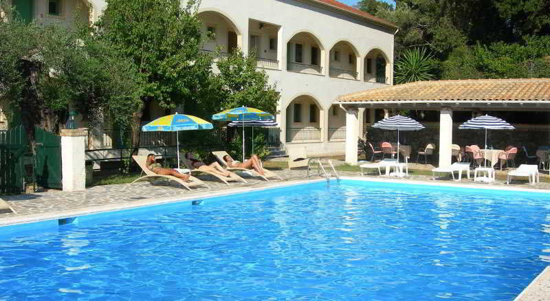 Villa Karmar Hotel Apartments Dassia  Bagian luar foto